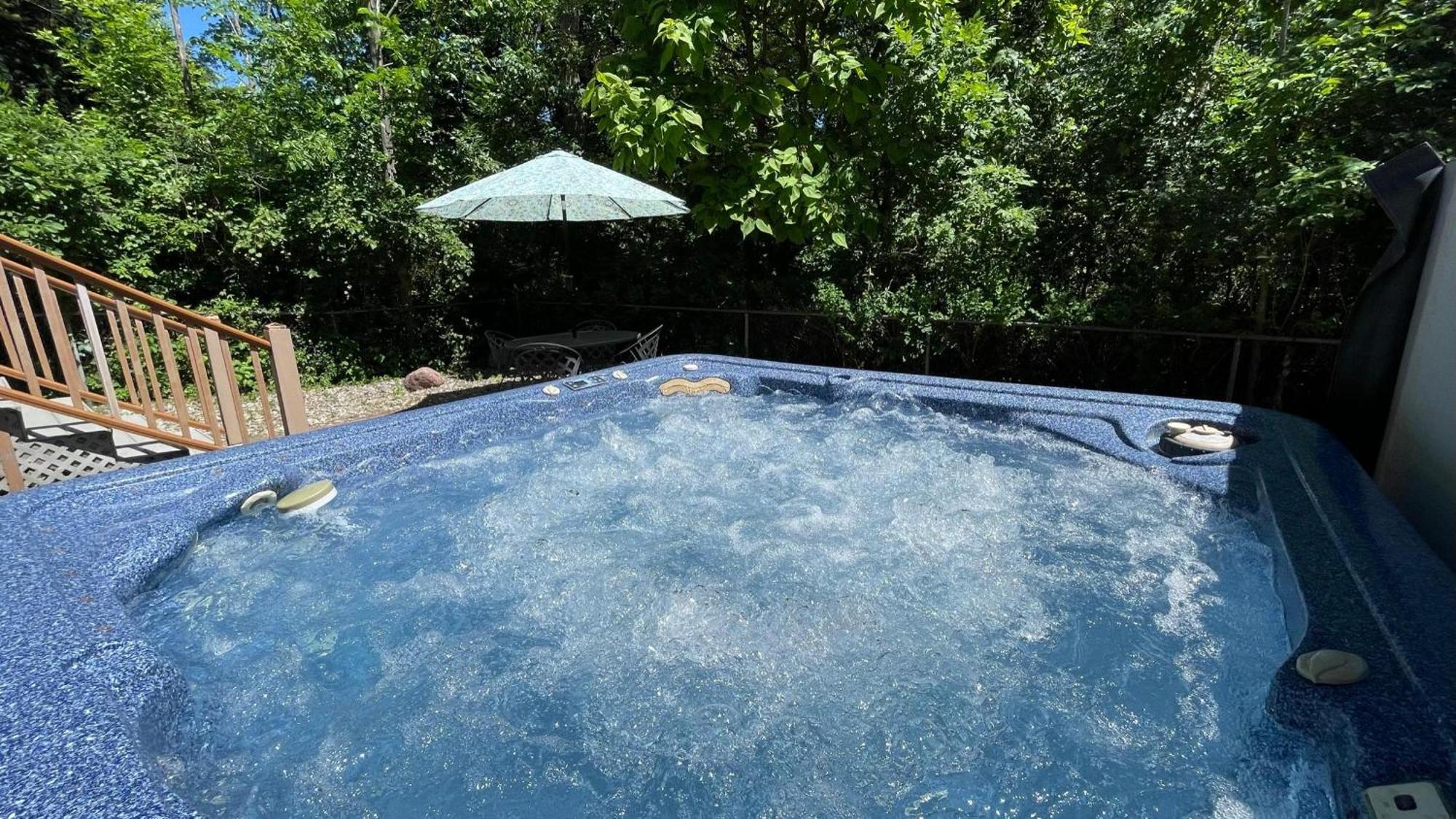 Great Escape Villa นิวบัฟฟาโล ภายนอก รูปภาพ